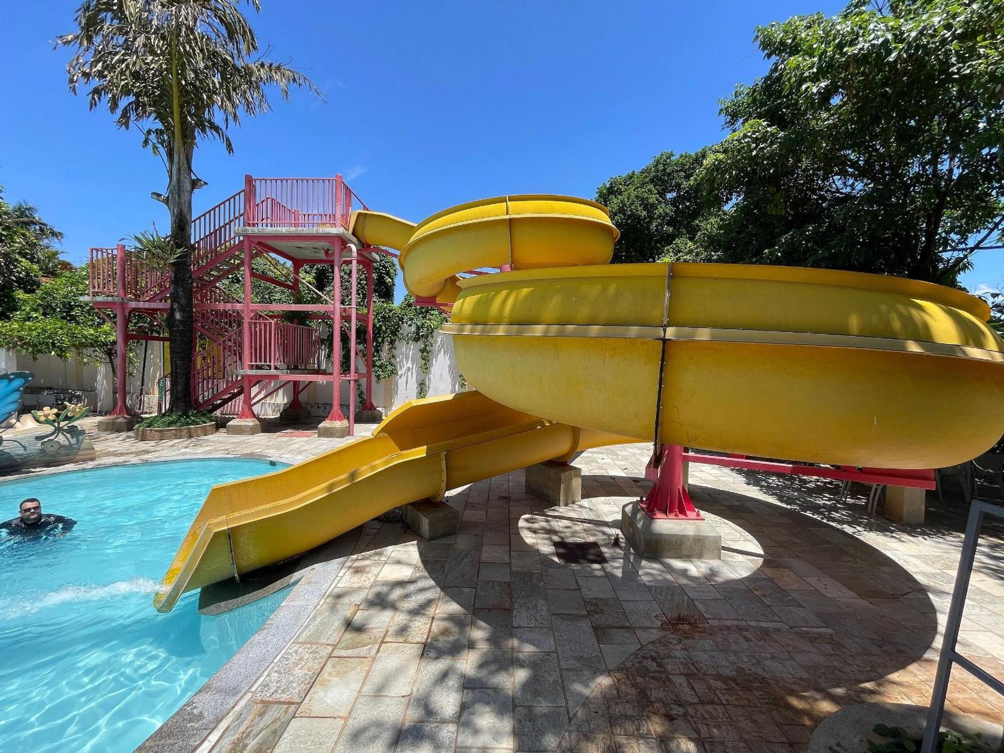 Di Roma Internacional Resort Apartamentos Para Temporada Caldas Novas Eksteriør billede